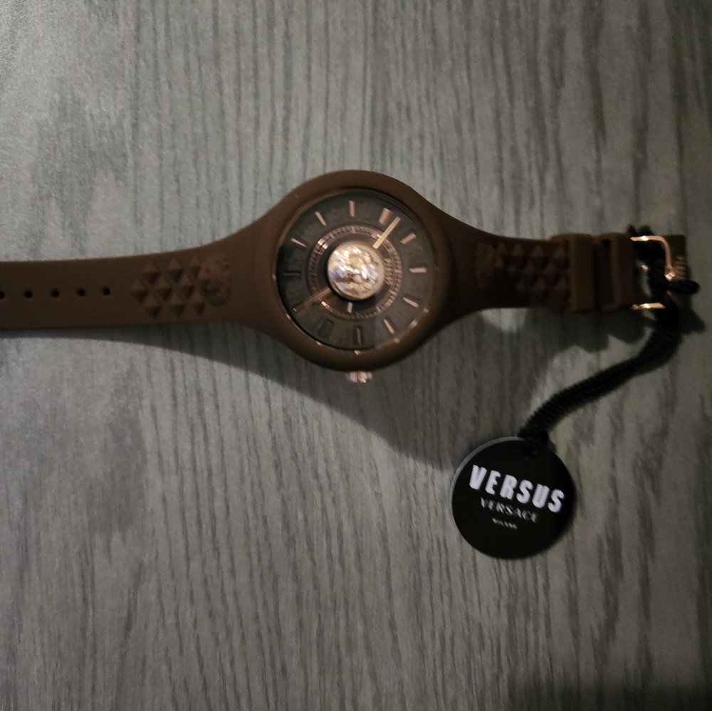 Authentic Versus Versace Brown Watch - Picture 10 of 11